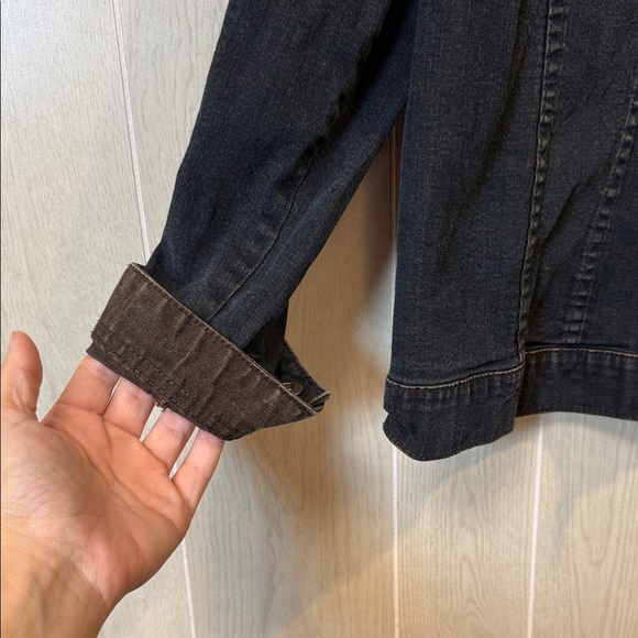 Hot Fudge by Chicos Women’s Black and Chocolate Brown Denim Jacket - Picture 2 of 4